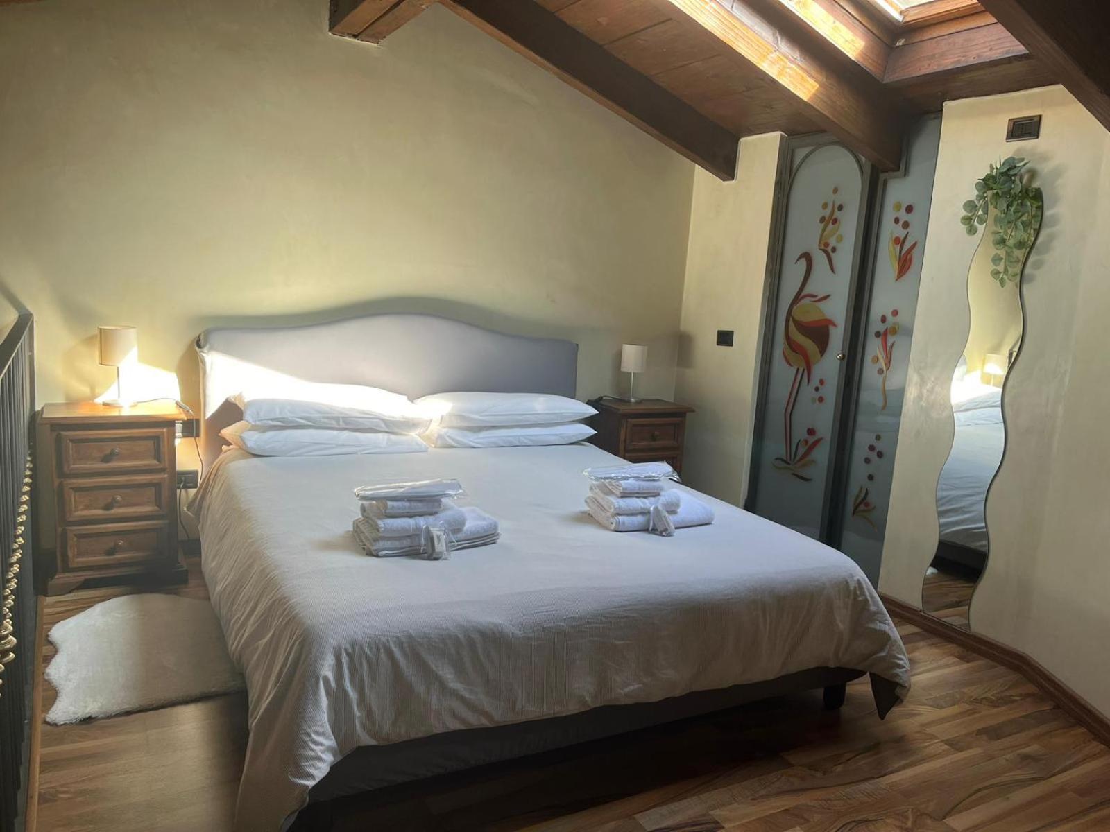 Bilocale Dafne Abbadesse Guest House Milan Exterior photo